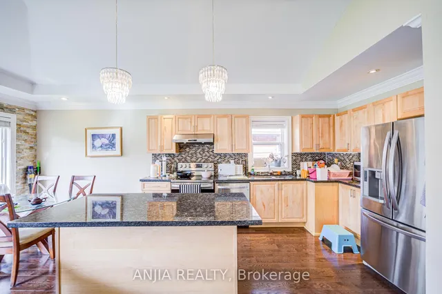 Additional image 11 of 56 Flintridge Rd