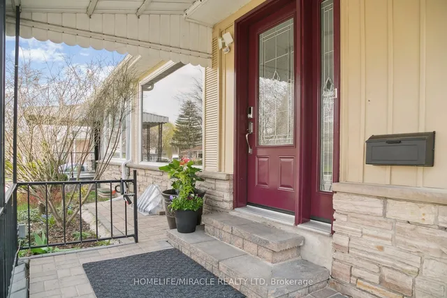 Additional image 4 of 1612 Wavell Cres