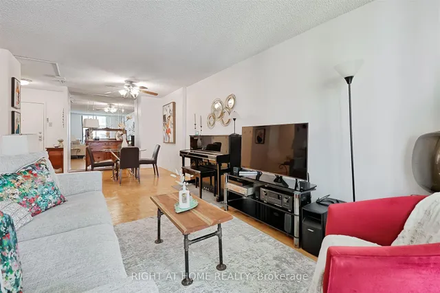 Additional image 6 of 250 Jarvis St Unit 804