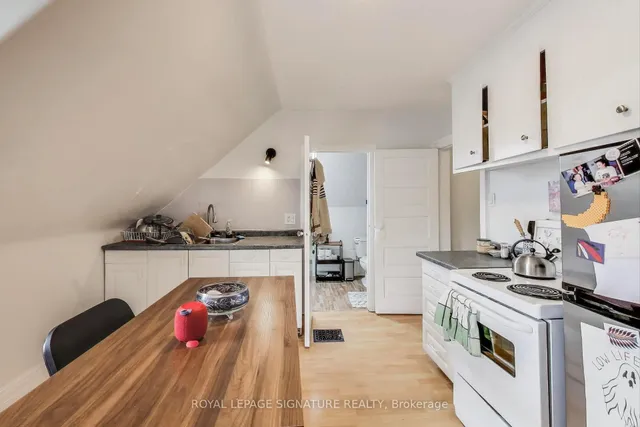 Additional image 29 of 232 Pacific Ave