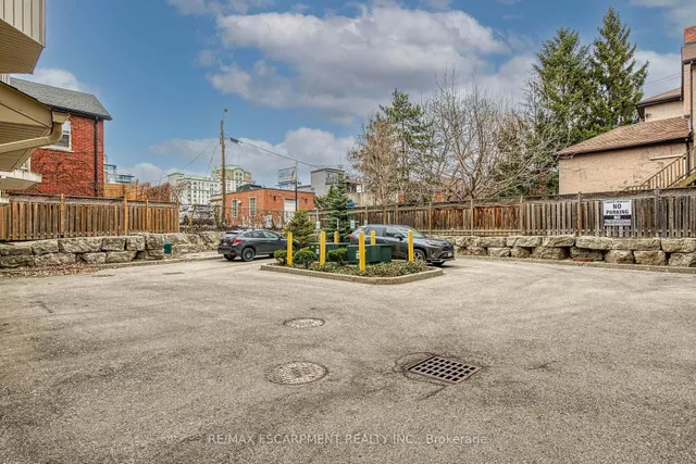 Additional image 7 of 87 Young St