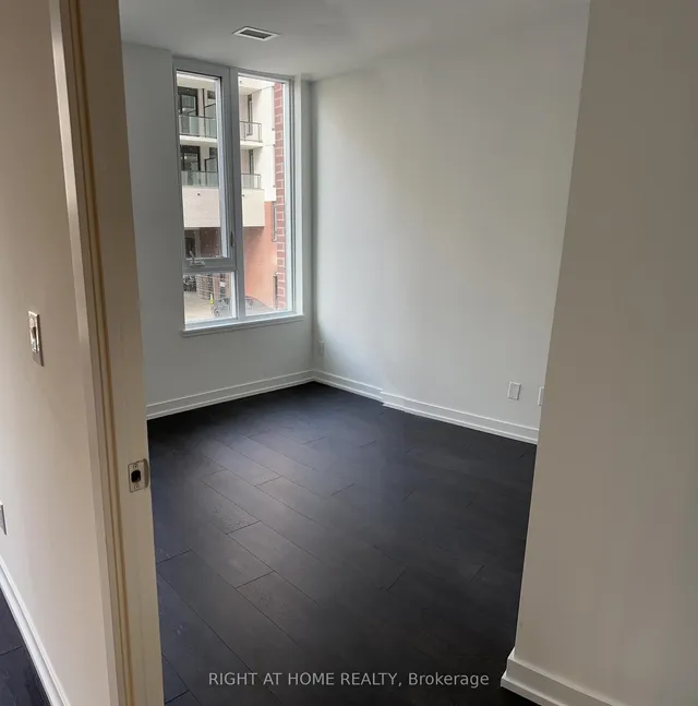 Additional image 3 of 3100 Keele St Unit 218