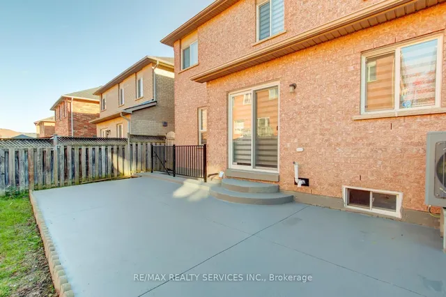 Additional image 49 of 44 Lormel Gate