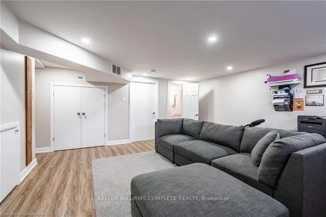 Additional image 33 of 1397 Allangrove Dr