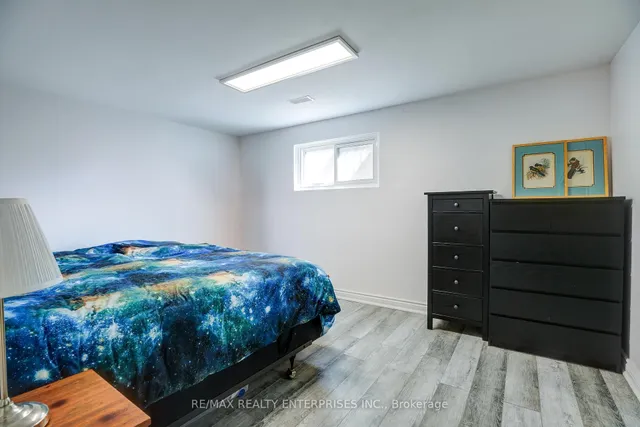 Additional image 19 of 71 Adis Ave