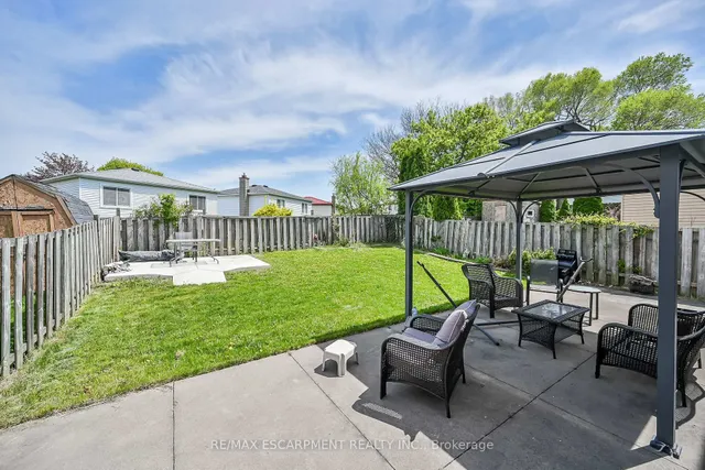 Additional image 42 of 707 Upper Wentworth St