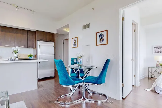 Additional image 9 of 2212 Lakeshore Blvd Unit 3206