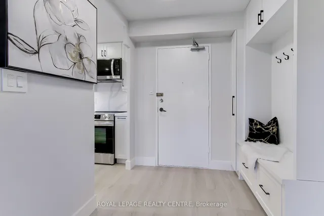 Additional image 2 of 362 The East Mall N/A Unit 304