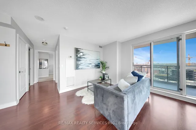 Additional image 12 of 100 Western Battery Rd Unit 2009