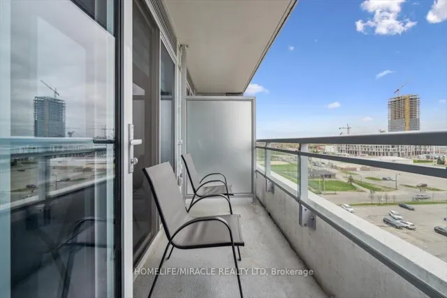 Additional image 18 of 1050 Main St Unit 819