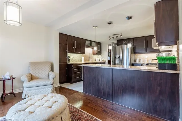 Additional image 20 of 9 Harbour Dr