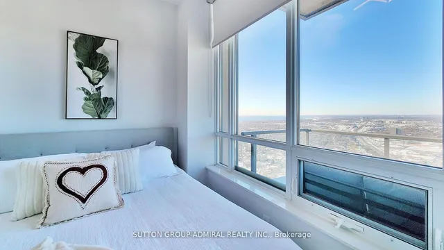 Additional image 20 of 36 Park Lawn Rd Unit 4205