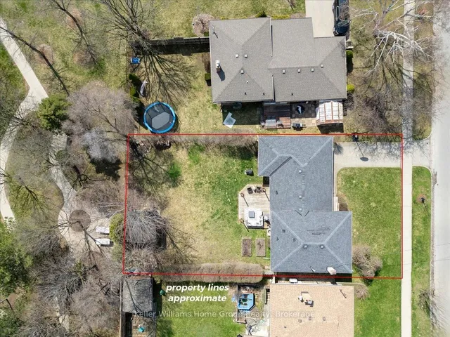 Additional image 40 of 229 Kenneth Ave