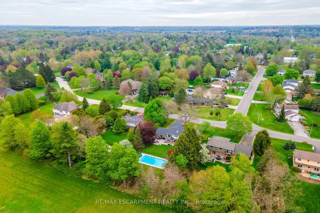 Additional image 50 of 13 Woodend Dr