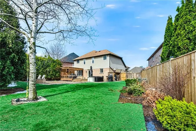 Additional image 35 of 27 Surrey Dr