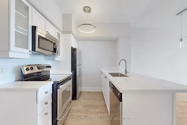 Additional image 12 of 2191 Yonge St Unit 3707