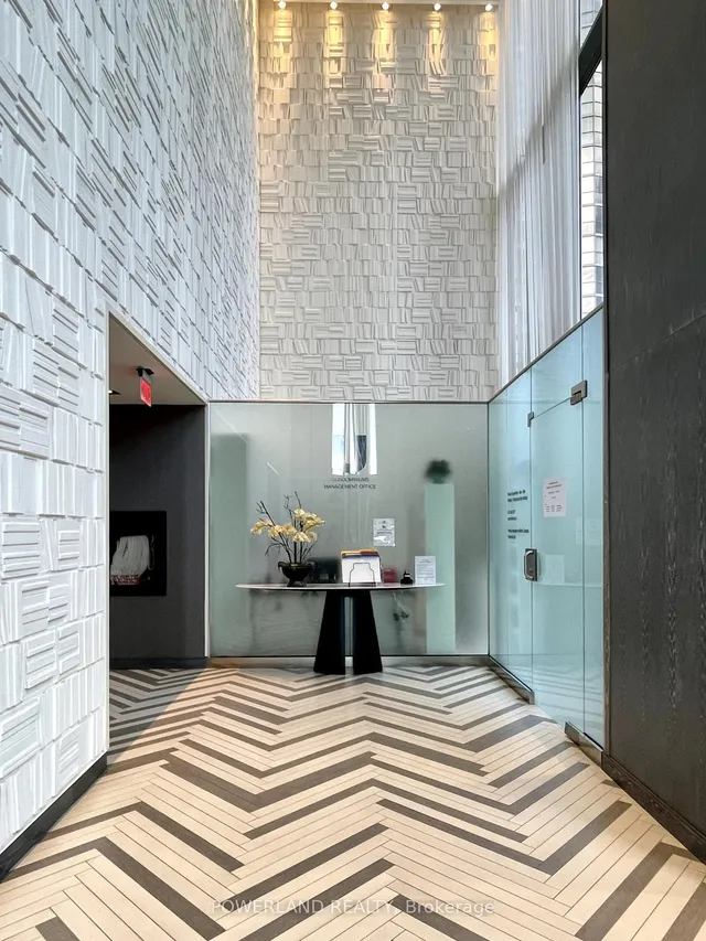 Additional image 5 of 1080 Bay St Unit 4405