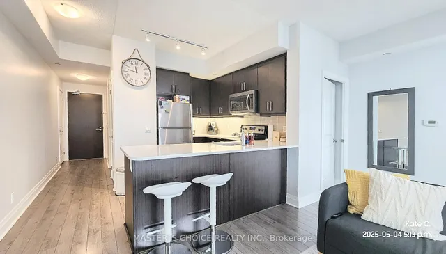 Additional image 43 of 15 Zorra St Unit 2002