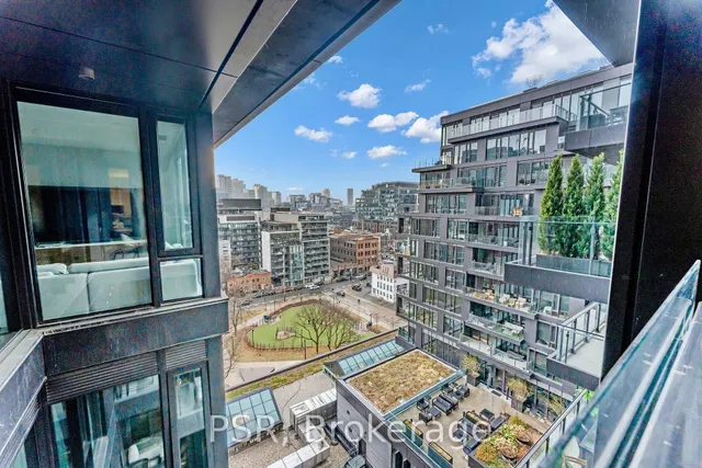 Additional image 22 of 505 Richmond St Unit 1025