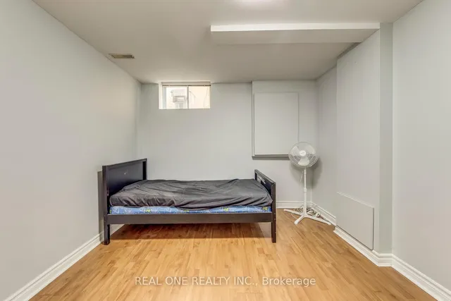 Additional image 39 of 826 Winterton Way