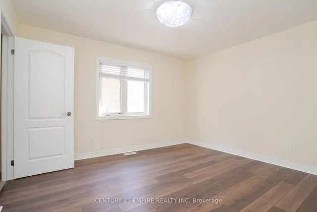 Additional image 29 of 7 Amaretto Crt