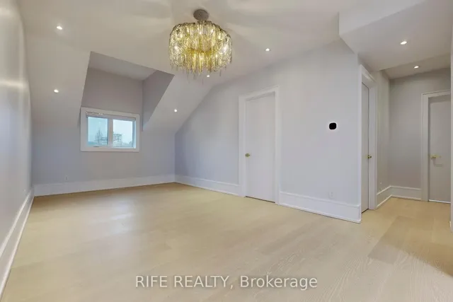 Additional image 36 of 615 Briar Hill Ave