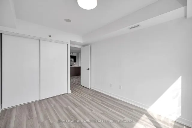 Additional image 18 of 1410 Dupont St Unit 1105