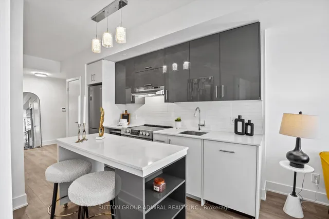 Additional image 8 of 188 Fairview Mall Dr Unit 915