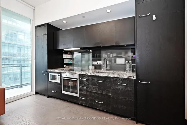 Additional image 19 of 45 Charles St Unit 5103