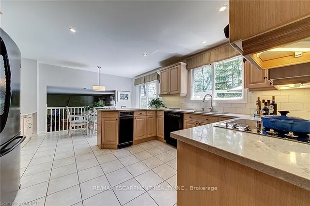 Additional image 24 of 170 Cavendish Crt