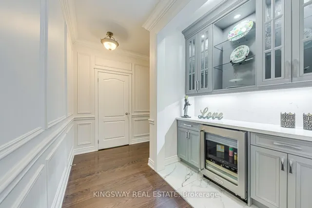 Additional image 23 of 3232 Larry Cres