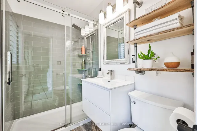 Additional image 21 of 60 Galbraith Dr