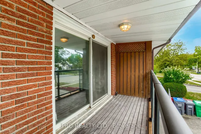 Additional image 33 of 717 Green Meadow Cres