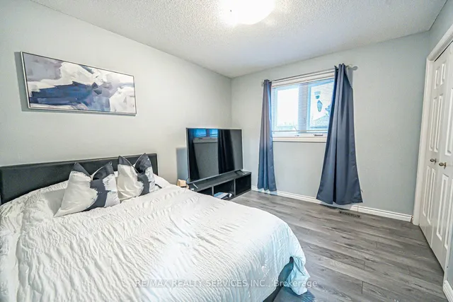 Additional image 20 of 172 Alderlea Ave