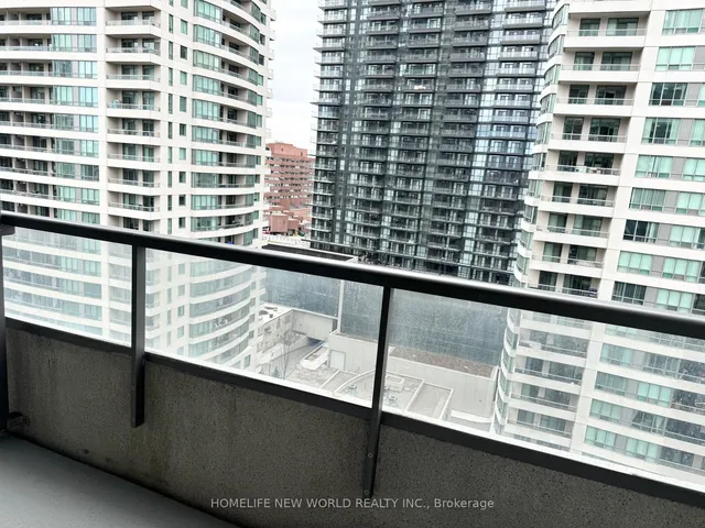 Additional image 7 of 35 Hollywood Ave Unit 2015