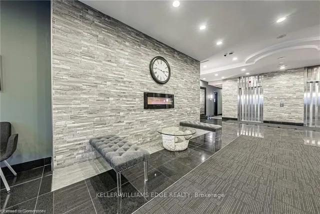 Additional image 3 of 135 James St Unit 115