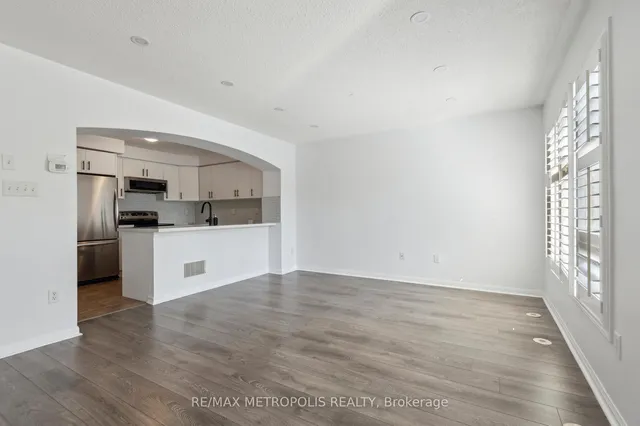 Additional image 19 of 54 Howe Ave