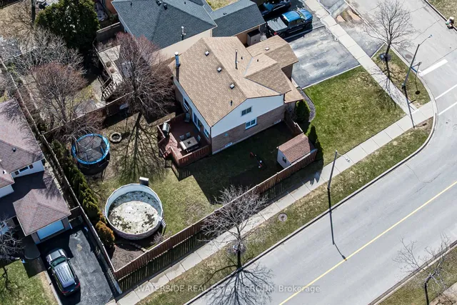 Additional image 48 of 3261 Woodcroft Cres