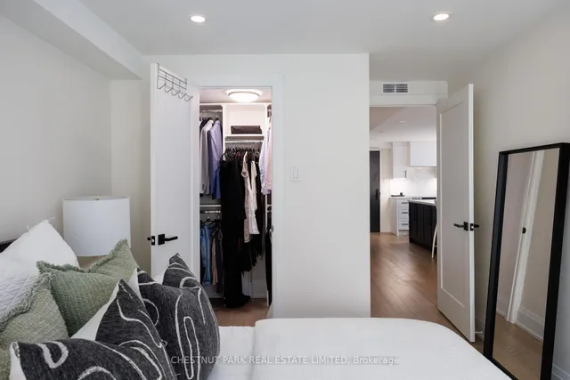 Additional image 22 of 40 Oaklands Ave Unit 203