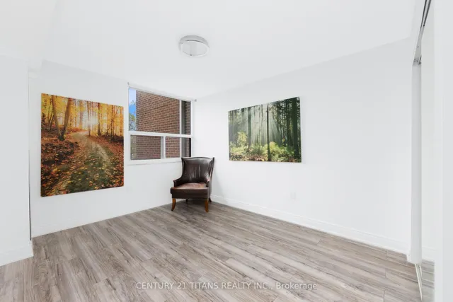 Additional image 14 of 4064 Lawrence Ave Unit 501