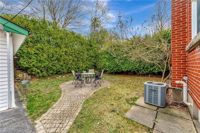 Additional image 27 of 204 Clark Ave