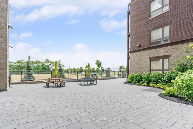 Additional image 27 of 5020 Corporate Dr Unit 301