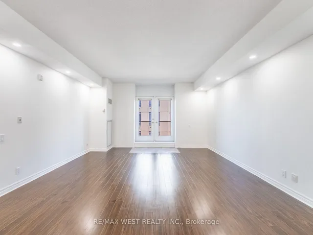 Additional image 14 of 4196 Dundas St Unit PH 609