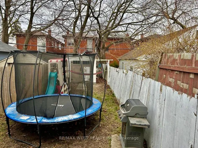 Additional image 27 of 36 Fourteenth St