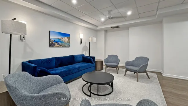 Additional image 27 of 3233 Eglinton Ave Unit 402