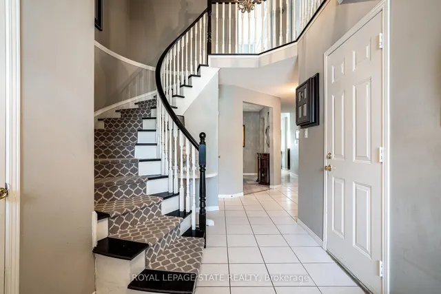 Additional image 5 of 19 Claudette Gate