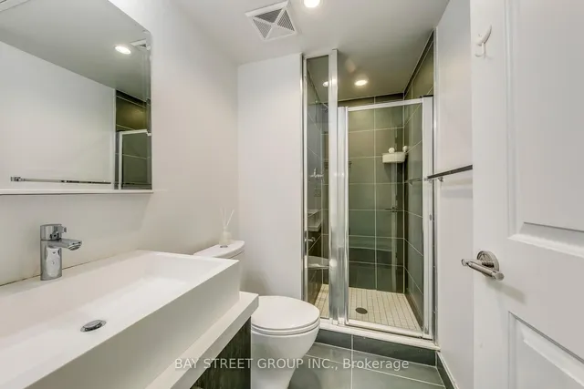 Additional image 13 of 1080 Bay St Unit 2707