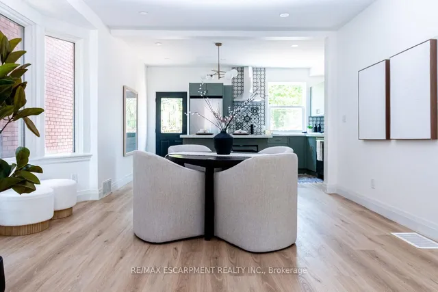 Additional image 12 of 30 Cedar Ave