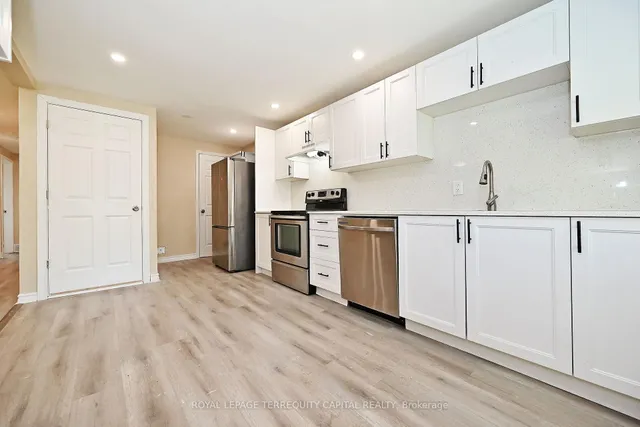 Additional image 21 of 73 Hickory Heights Cres