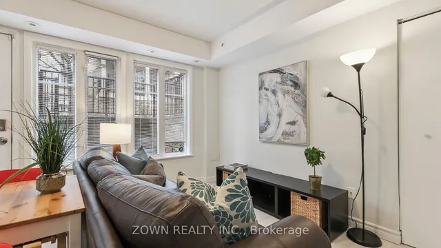 Additional image 6 of 54 East Liberty St Unit 1044